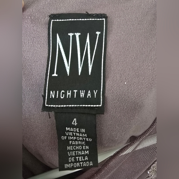 Nightway Sequined Lace Cocktail Dress - Picture 7 of 7